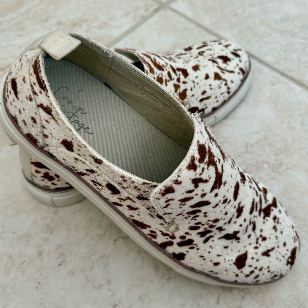 Crown Vintage Super Fun Cow Print Slip-Ons